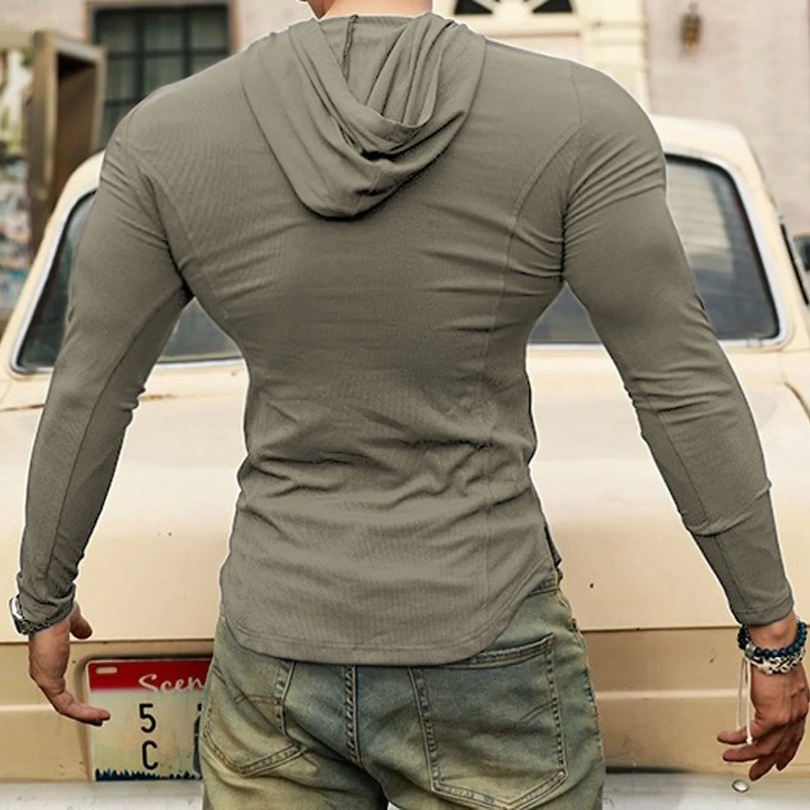 ACTIVE DRY-FIT MOISTURE WICKING ZIPPER HOODIE